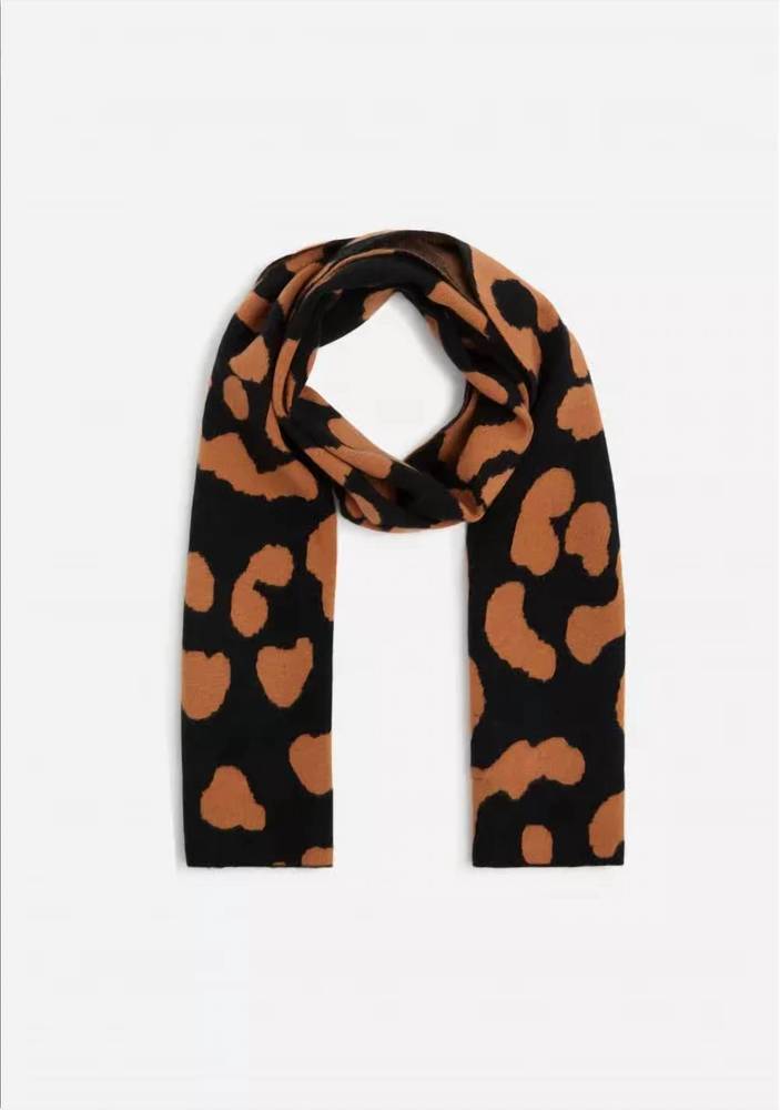 NEW COMPANIA FANTASTICA fine-knit scarf in leopard print - Picture 2 of 2